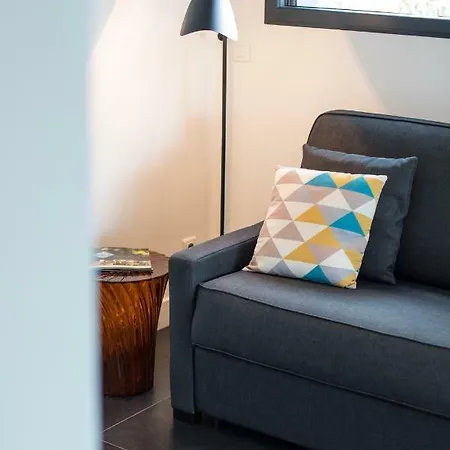 Petradoru * LʼÎle-Rousse