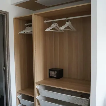 Petradoru * LʼÎle-Rousse