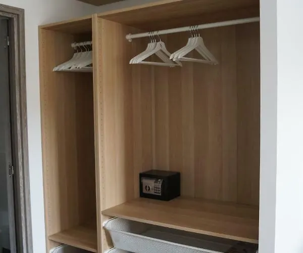 Petradoru * LʼÎle-Rousse