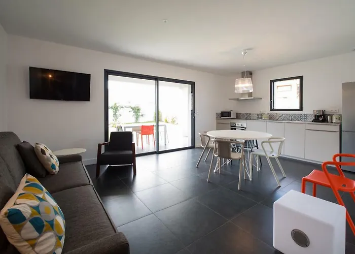 Petradoru * LʼÎle-Rousse