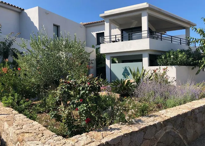 Petradoru * LʼÎle-Rousse